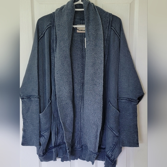 Free People Monday-Friday Cardi Oversized Sweatshirt Kimono NWT - S/M - Picture 6 of 7